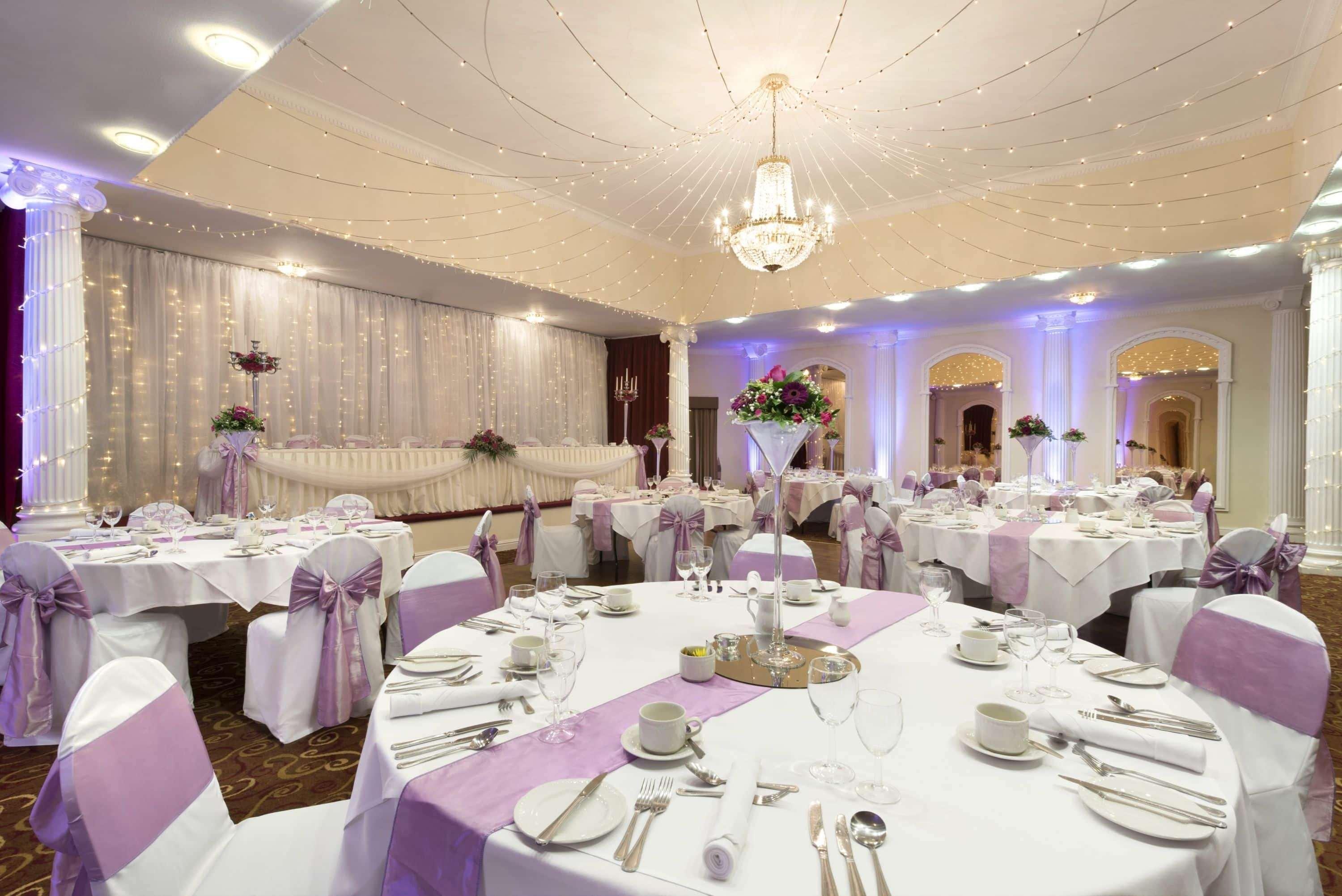 Cwrt Bleddyn Hotel & Spa Usk Extérieur photo