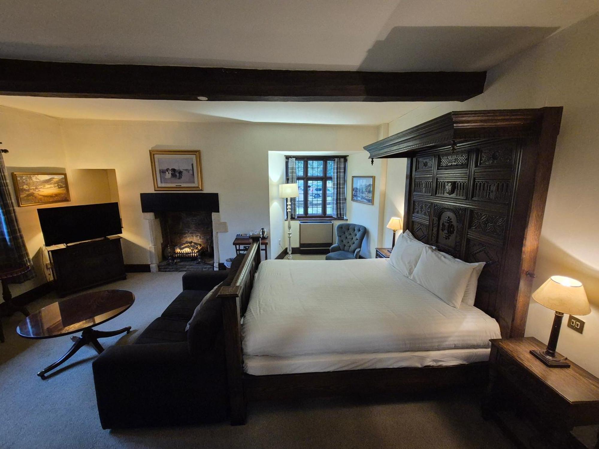 Cwrt Bleddyn Hotel & Spa Usk Extérieur photo