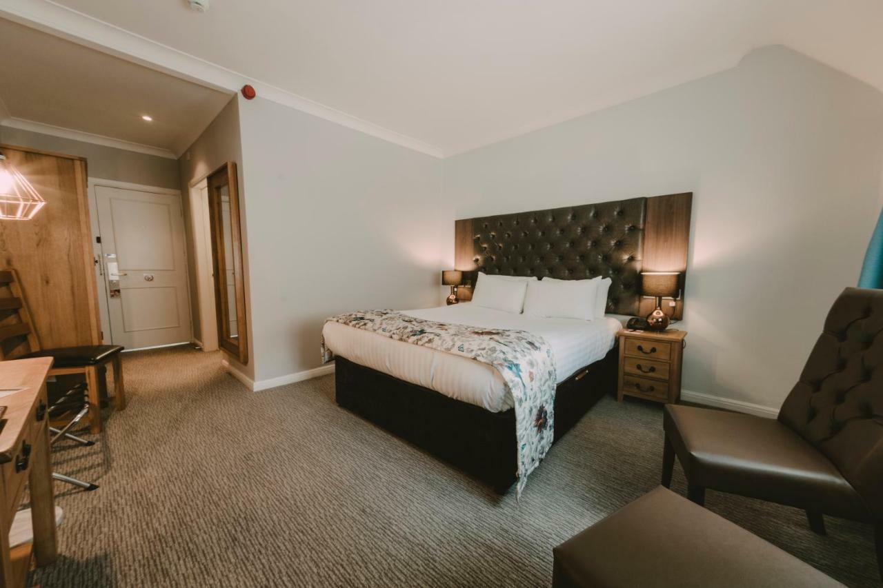 Cwrt Bleddyn Hotel & Spa Usk Extérieur photo