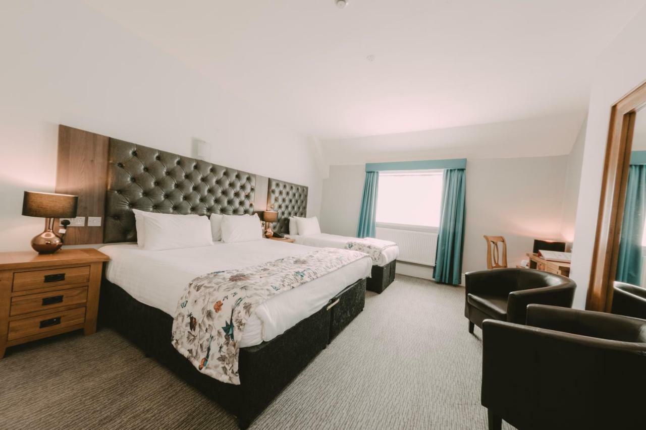 Cwrt Bleddyn Hotel & Spa Usk Extérieur photo