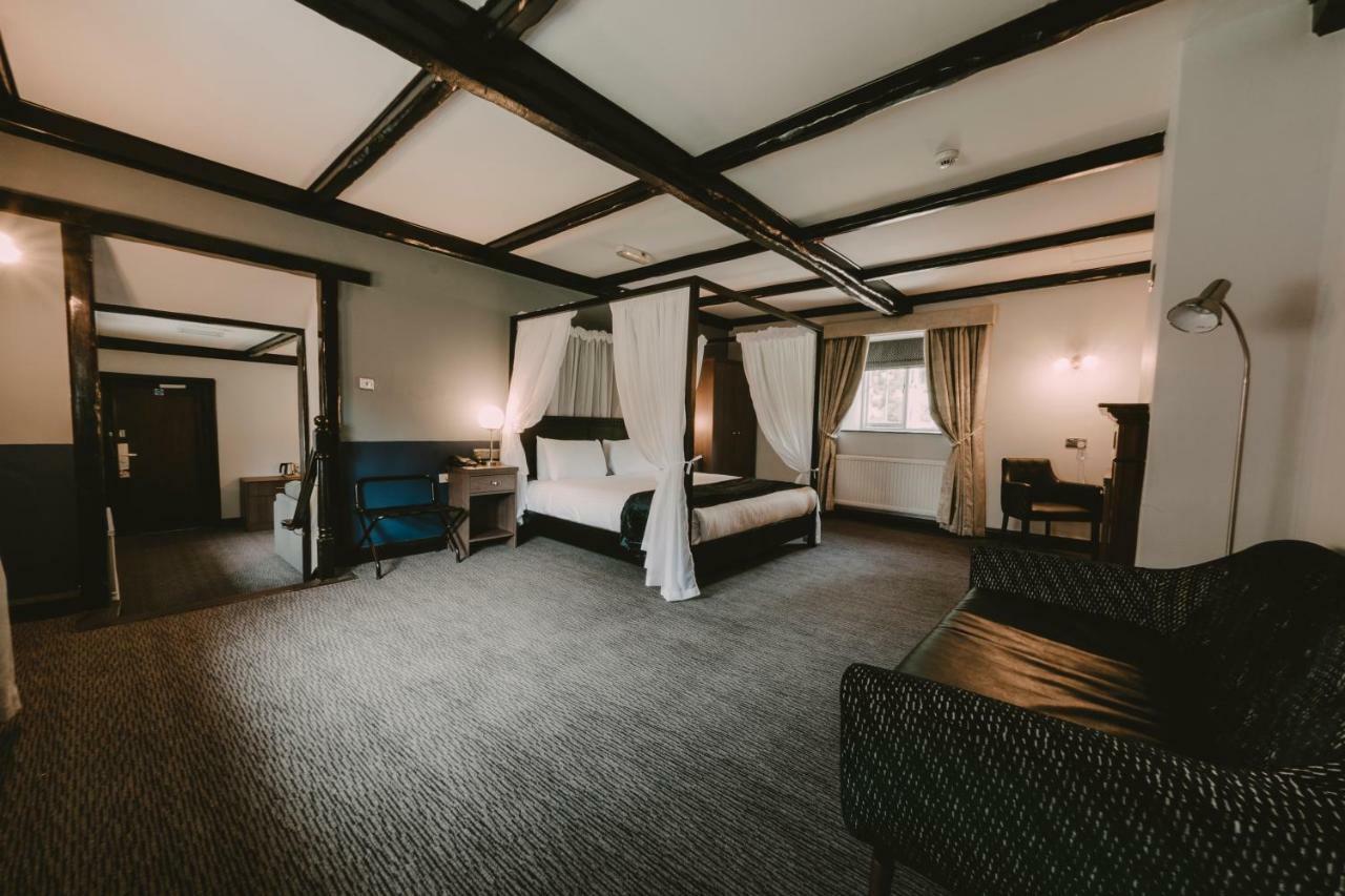 Cwrt Bleddyn Hotel & Spa Usk Extérieur photo