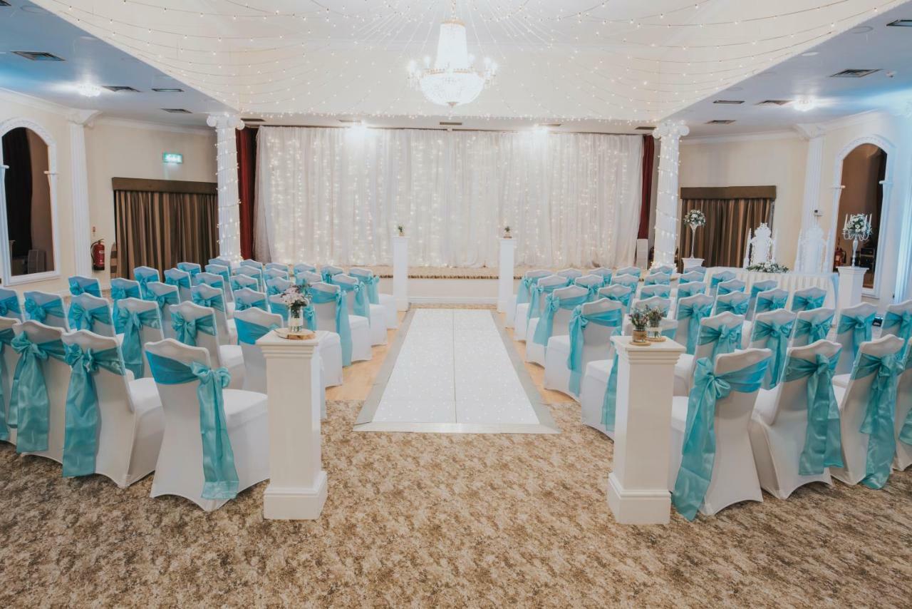 Cwrt Bleddyn Hotel & Spa Usk Extérieur photo